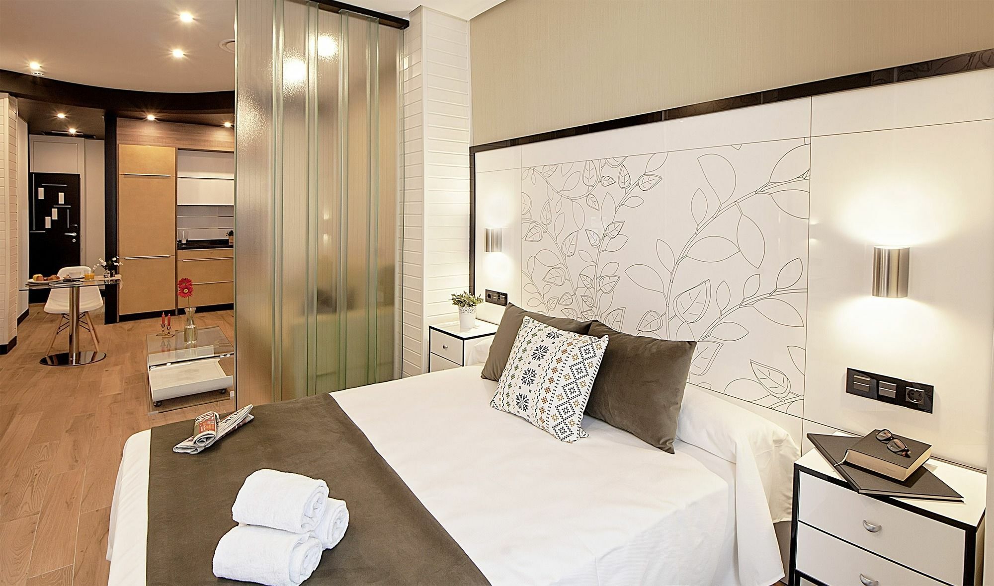 Apartamentos Suites Oficentro Deluxe Малага Екстер'єр фото